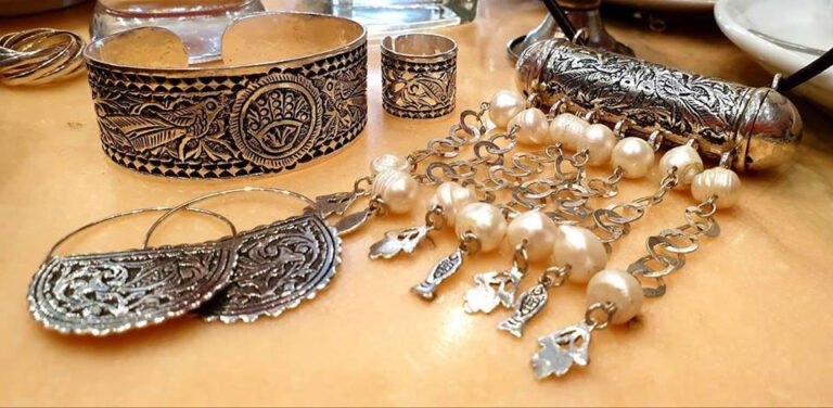 Jewelry Traditions Across Tunisia